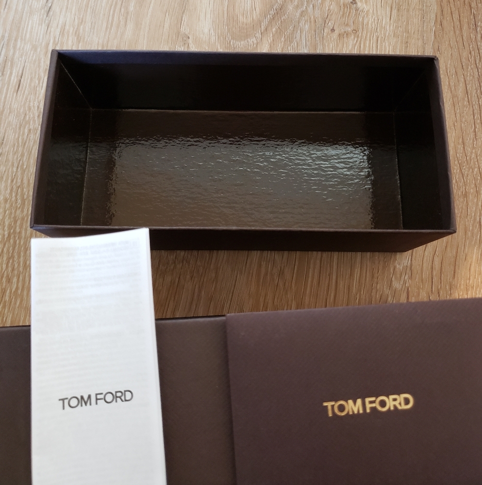 Tom Ford empty sunglass case box - Picture 5 of 10